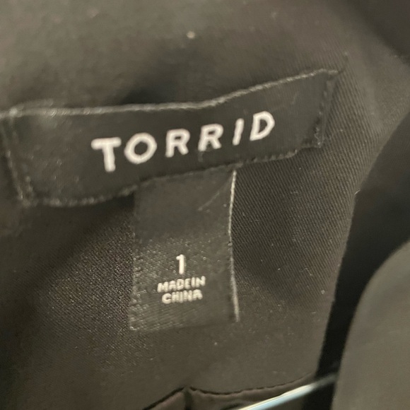 Torrid Black Blazer - Picture 3 of 3